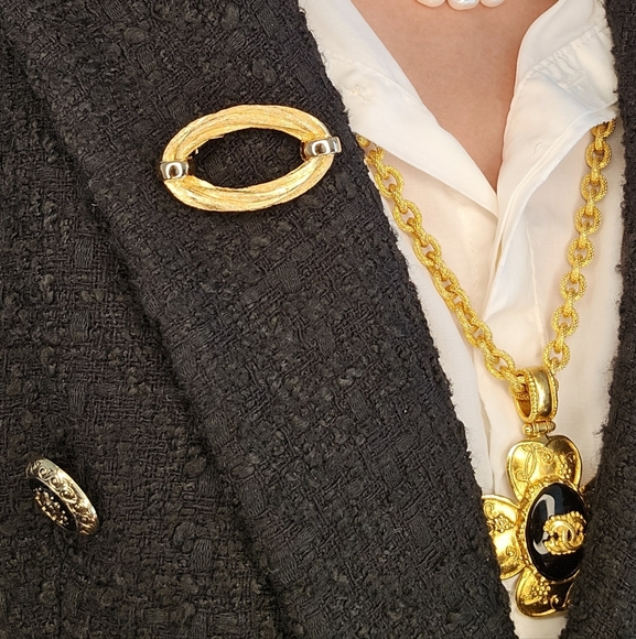 CHANEL Rare Gripoix Coco Mark 96A Gold Chain Necklace Black - Picture 10 of 17